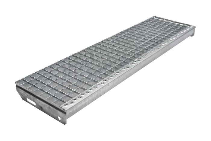 Schody z mriežkového roštu protišmykové, 30x30 mm - Dĺžka mm: 1000, Šírka mm: 270, Odstup dier mm: 150, Hmotnosť kg/ks: 8,1