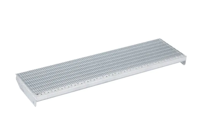 Schody z mriežkového roštu 30 x10 mm - Šírka mm: 270, Dĺžka mm: 900, Odstup dier mm: 150, Hmotnosť kg/ks: 6,7