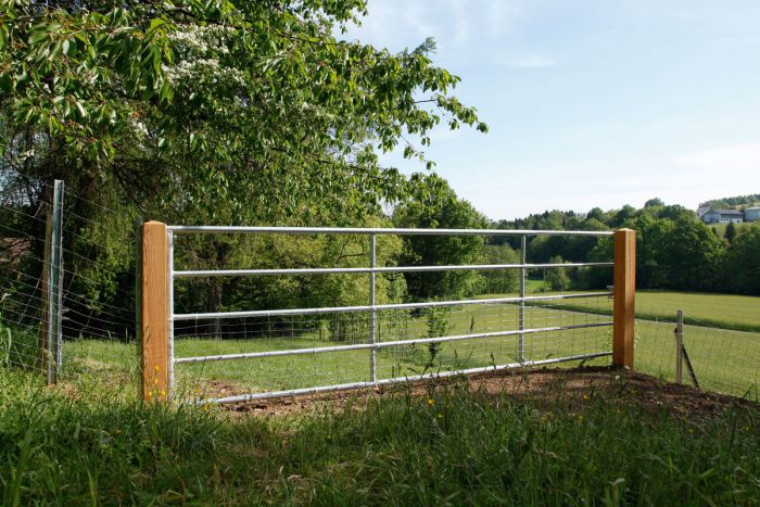 plotové brány pre pastviny, výška 1,1m - dĺžka min. - max.: 2,0 - 3,0 m, hmotnosť v kg: 33