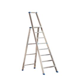 Stojací rebrík s hliníkovými schodíkmi Mod. PL - Počet schodov: 8, Výška po platformu: 1,71, Celková výška: 2,36, Spodné rozloženie m: 0,60